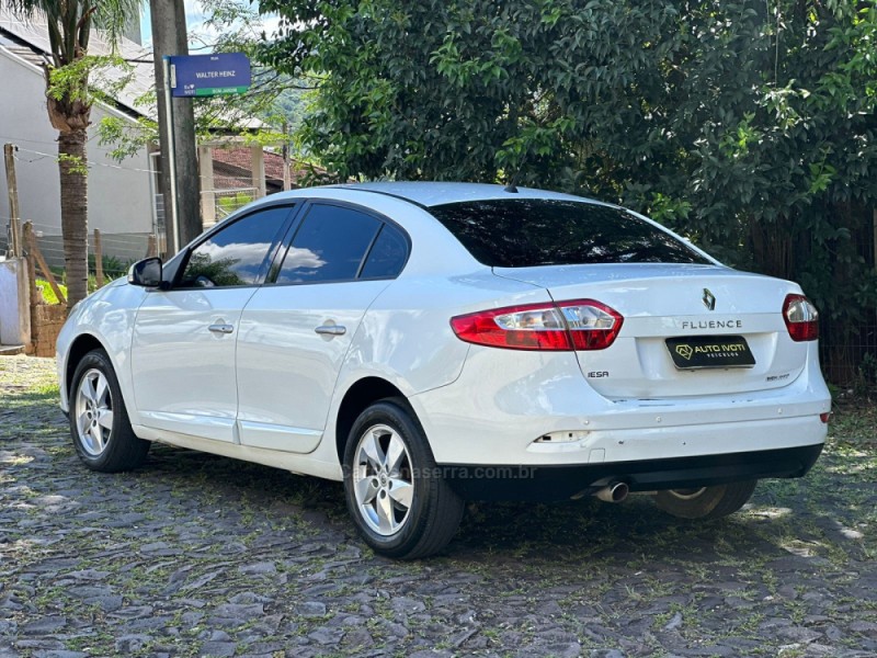 FLUENCE 1.6 EXPRESSION 16V FLEX 4P MANUAL - 2013 - IVOTI