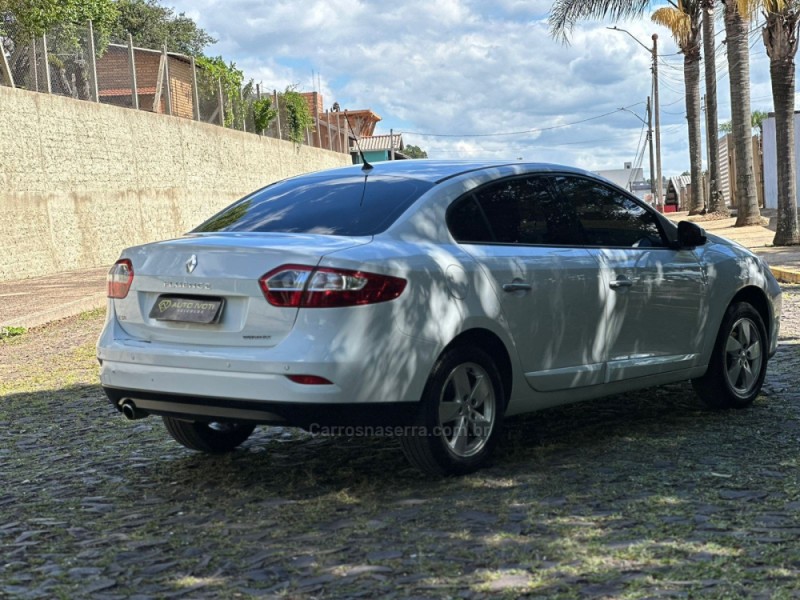 FLUENCE 1.6 EXPRESSION 16V FLEX 4P MANUAL - 2013 - IVOTI