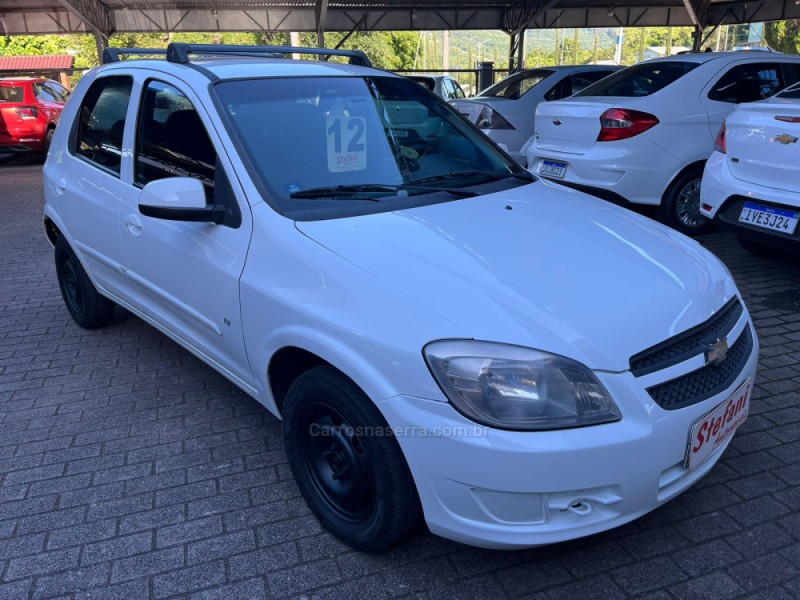 CELTA 1.0 MPFI LT 8V FLEX 4P MANUAL - 2012 - FELIZ