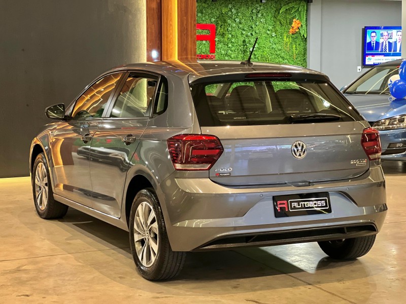 POLO 1.0	200 TSI HIGHLINE AUTOMÁTICO  - 2018 - NOVO HAMBURGO