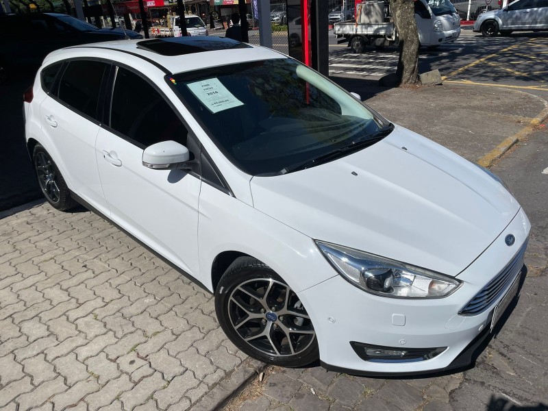 FOCUS 2.0 TITANIUM PLUS HATCH 16V FLEX 4P AUTO