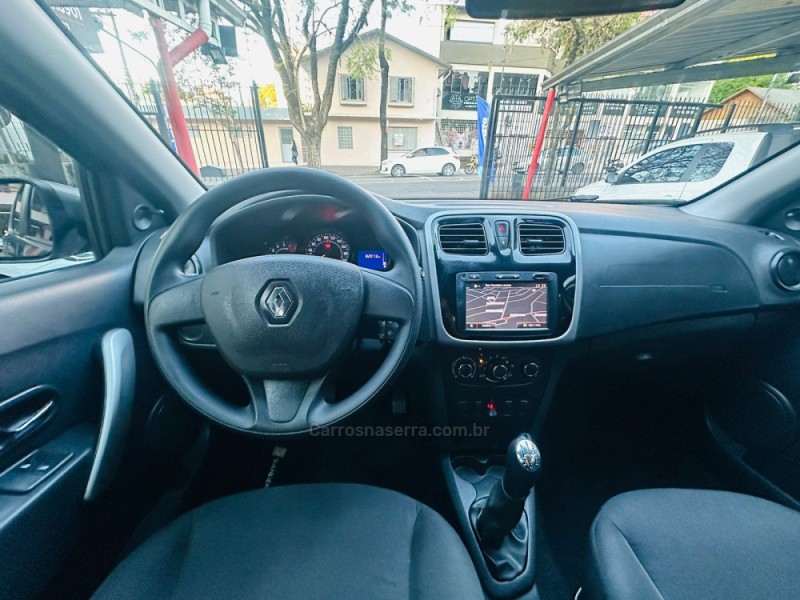 SANDERO 1.0 EXPRESSION 16V FLEX 4P MANUAL - 2018 - CAXIAS DO SUL