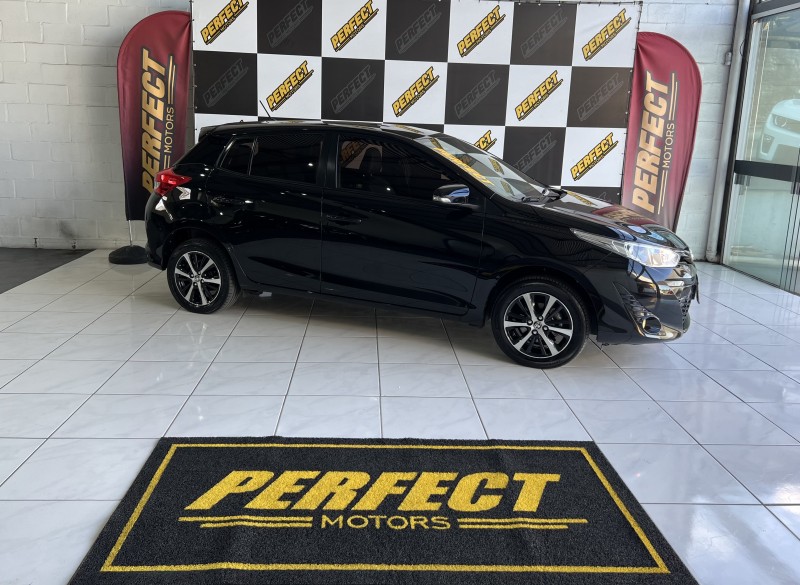 YARIS 1.5 XS 16V FLEX 4P AUTOMÁTICO - 2019 - PORTãO