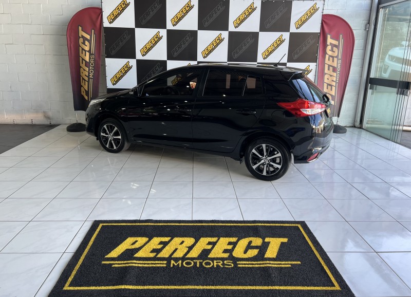 YARIS 1.5 XS 16V FLEX 4P AUTOMÁTICO - 2019 - PORTãO