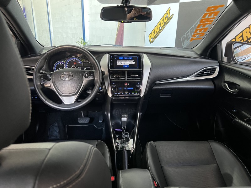 YARIS 1.5 XS 16V FLEX 4P AUTOMÁTICO - 2019 - PORTãO