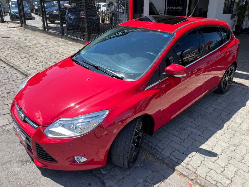 FOCUS 2.0 TITANIUM PLUS HATCH 16V FLEX 4P AUTO - 2014 - CAXIAS DO SUL