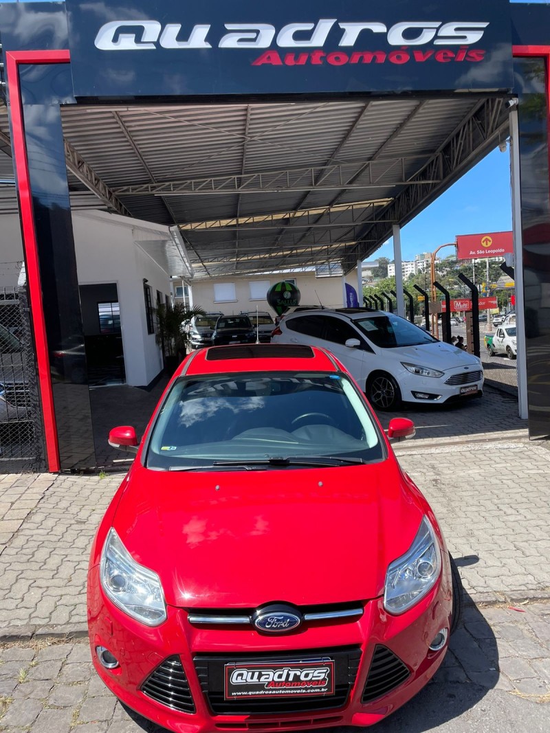 FOCUS 2.0 TITANIUM PLUS HATCH 16V FLEX 4P AUTO - 2014 - CAXIAS DO SUL