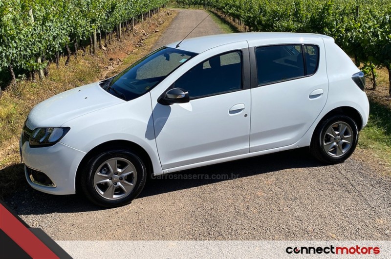 SANDERO 1.0 VIBE 12V FLEX 4P MANUAL - 2017 - BENTO GONçALVES