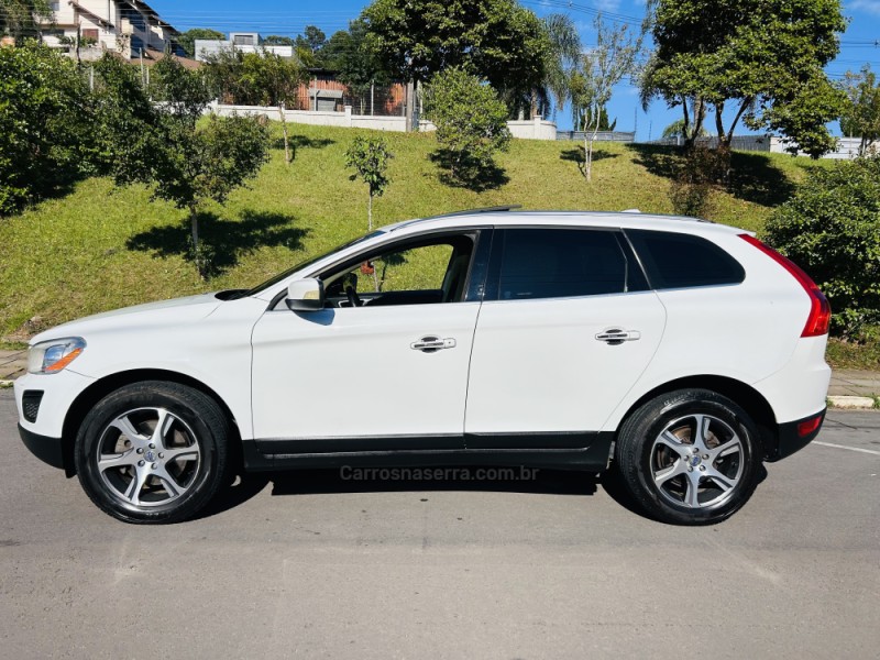 XC60 2.0 T5 DYNAMIC FWD TURBO GASOLINA 4P AUTOMÁTICO - 2012 - BENTO GONçALVES