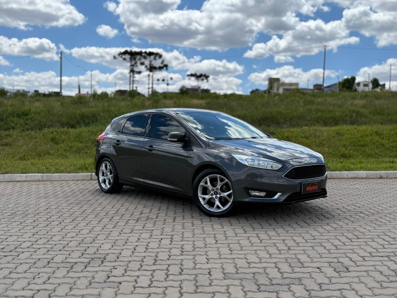 FOCUS 1.6 SE PLUS 16V FLEX 4P MANUAL - 2017 - LAGOA VERMELHA