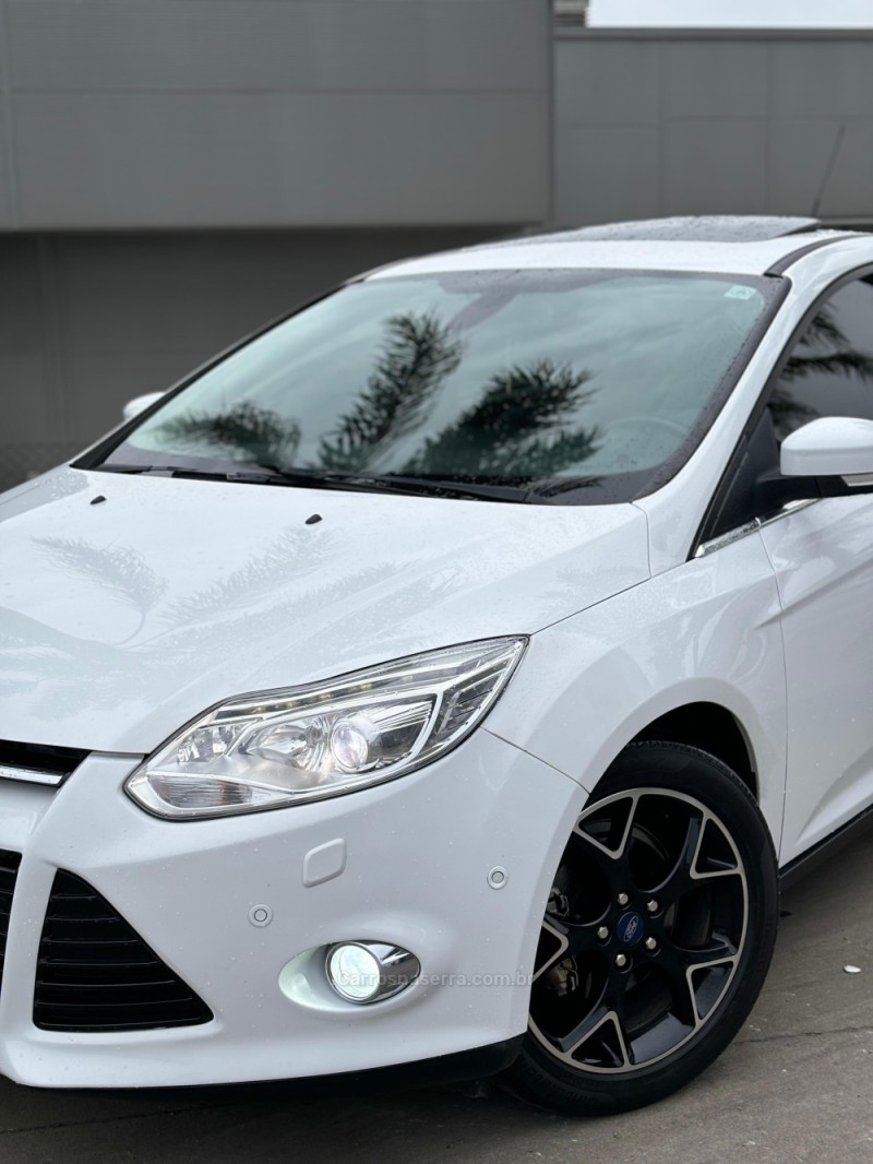 FOCUS 2.0 TITANIUM PLUS HATCH 16V FLEX 4P AUTO - 2015 - CAXIAS DO SUL