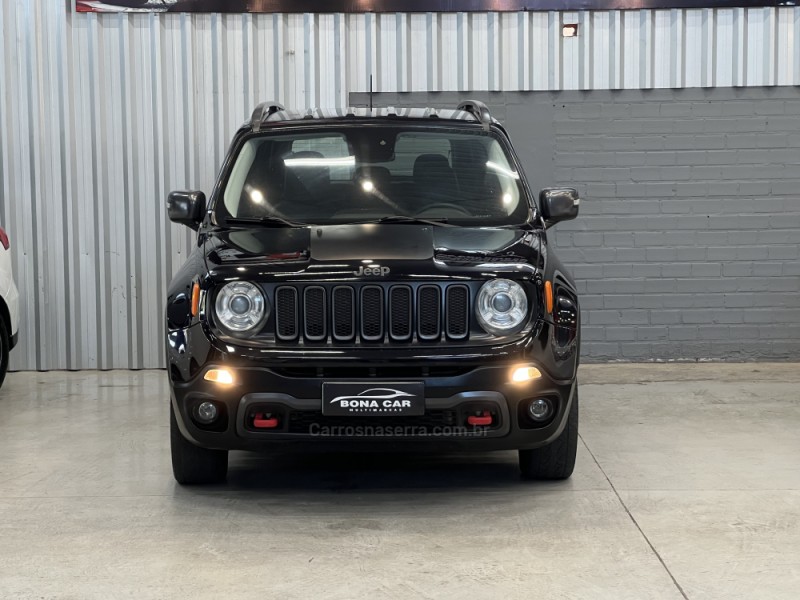 RENEGADE 2.0 16V TURBO DIESEL TRAILHAWK 4P 4X4 AUTOMÁTICO - 2016 - CAXIAS DO SUL