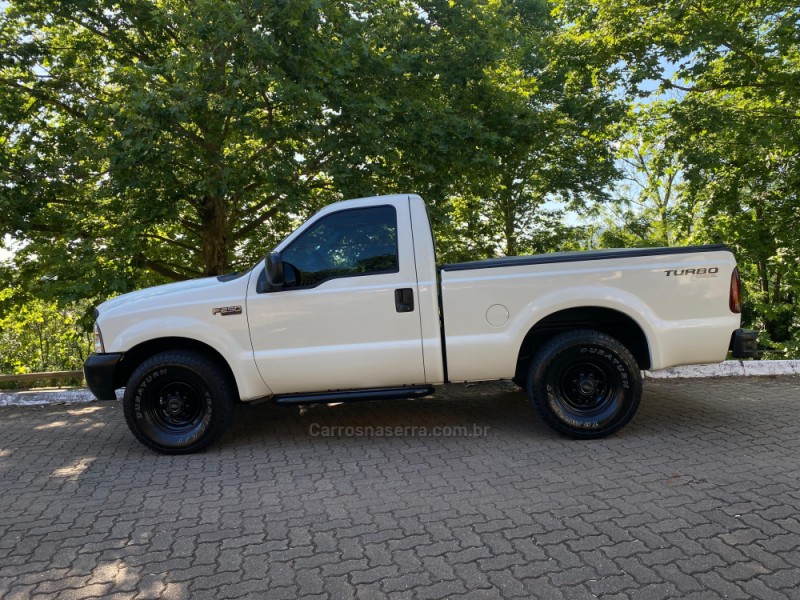 F-250 4.2 XL 4X2 CS TURBO INTERCOOLER DIESEL 2P MANUAL - 2001 - DOIS IRMãOS