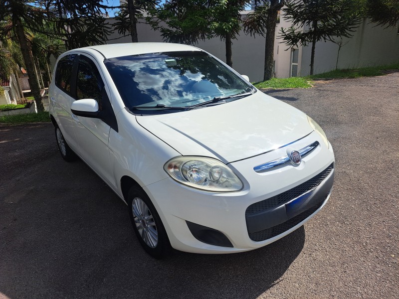 PALIO 1.0 MPI ATTRACTIVE ITÁLIA 8V FLEX 4P MANUAL - 2013 - FARROUPILHA