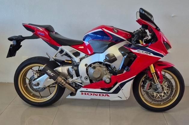 CBR 1000RR FIREBLADE - 2018 - SãO MARCOS