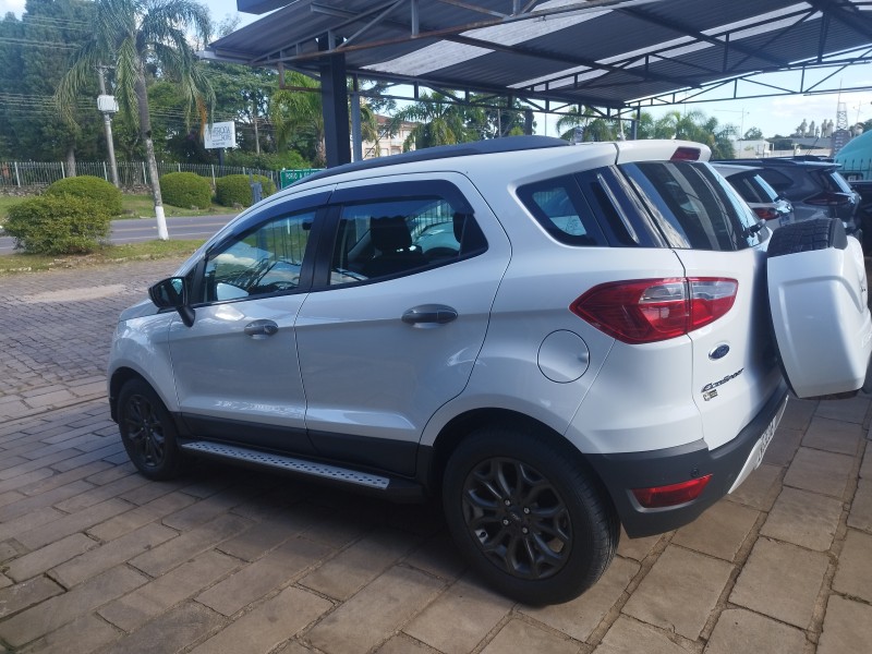 ECOSPORT 1.6 FREESTYLE 16V FLEX 4P MANUAL - 2015 - VERANóPOLIS