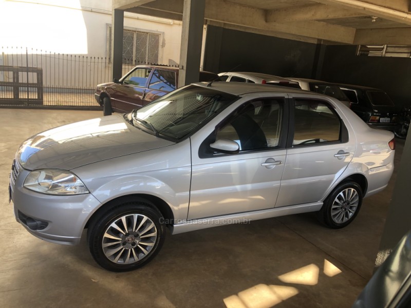 SIENA 1.4 MPI EL 8V FLEX 4P MANUAL - 2011 - MUçUM