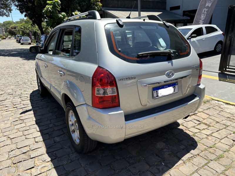 TUCSON 2.0 MPFI GLS 16V 143CV 2WD FLEX 4P AUTOMÁTICO - 2013 - LAJEADO