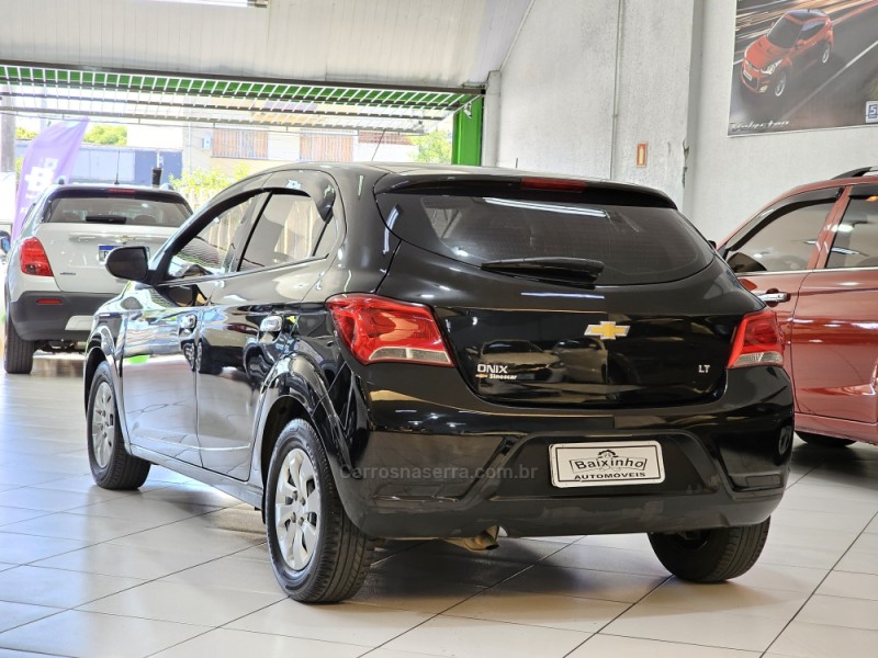 ONIX 1.0 MPFI LT 8V FLEX 4P MANUAL - 2019 - SAPUCAIA DO SUL