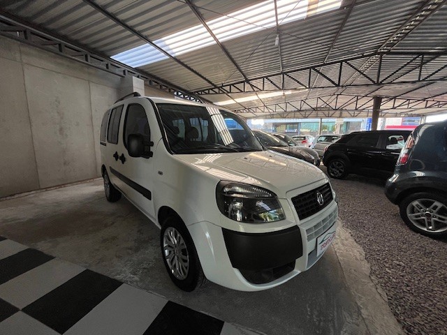 DOBLÓ 1.8 MPI ESSENCE 16V FLEX 7P MANUAL - 2020 - CAXIAS DO SUL