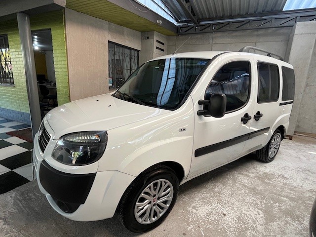 doblo 1.8 mpi essence 16v flex 7p manual 2020 caxias do sul