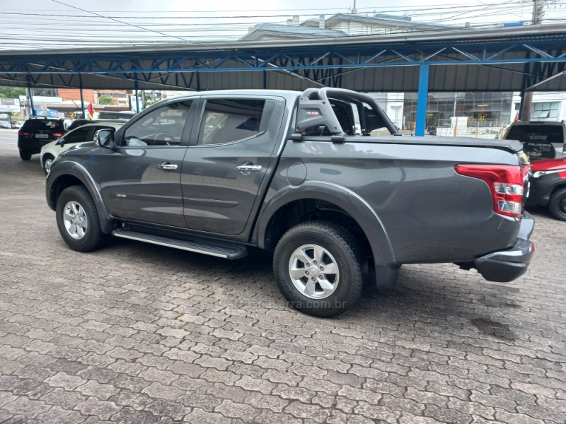 L200 TRITON 2.4 16V TURBO DIESEL SPORT HPE TOP CD 4P 4X4 AUTOMÁTICO - 2018 - CAXIAS DO SUL