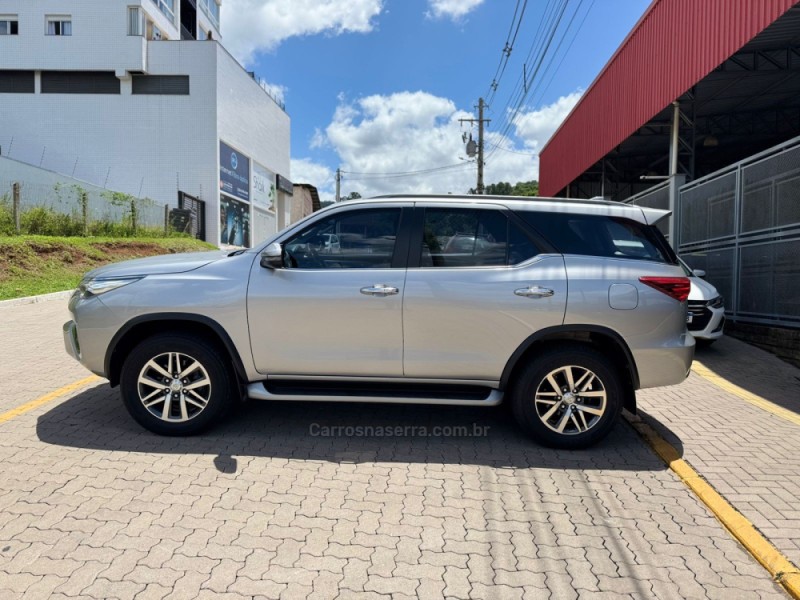 hilux sw4 2.8 srx 4x4 16v turbo intercooler diesel 4p automatico 2019 feliz