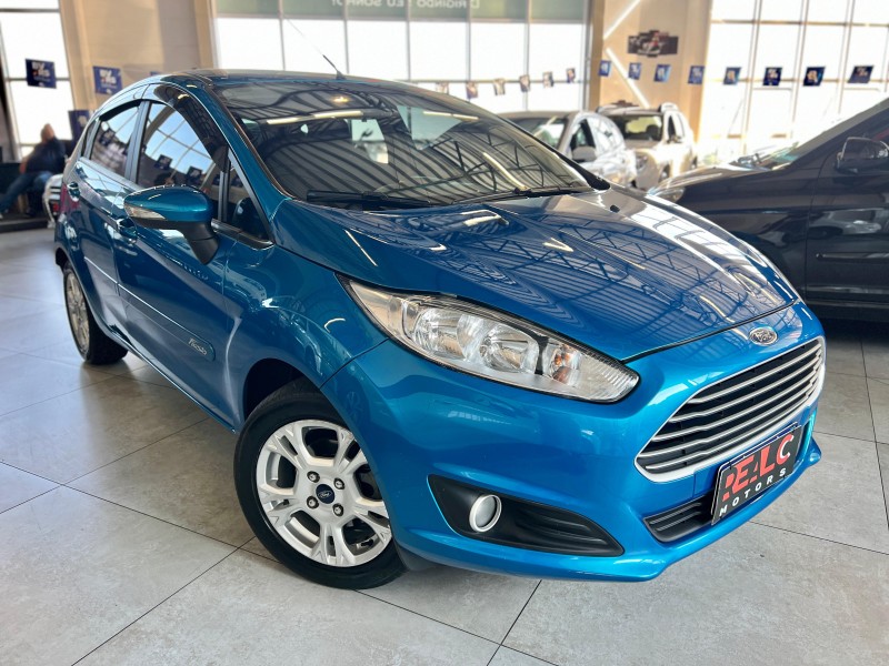 FIESTA 1.6 SE HATCH 16V FLEX 4P MANUAL - 2014 - CAXIAS DO SUL