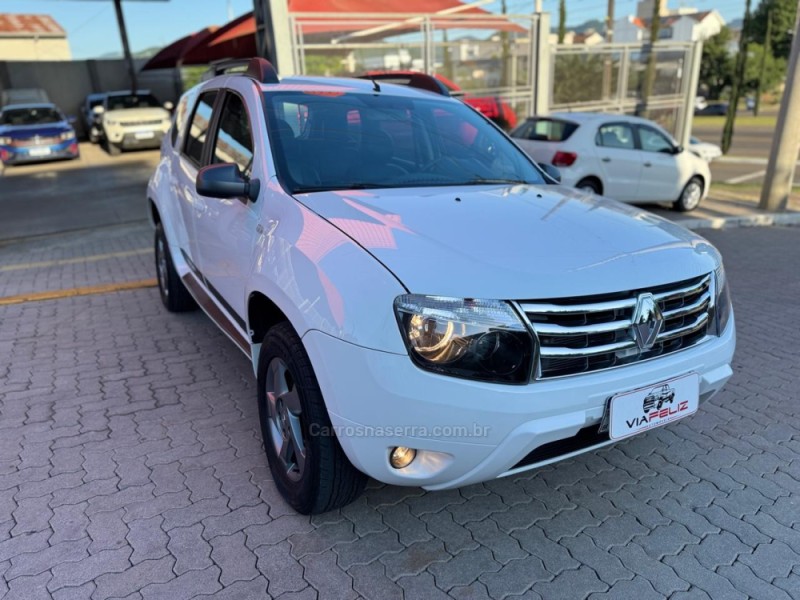 DUSTER 2.0 TECH ROAD 4X2 16V FLEX 4P AUTOMÁTICO - 2015 - FELIZ