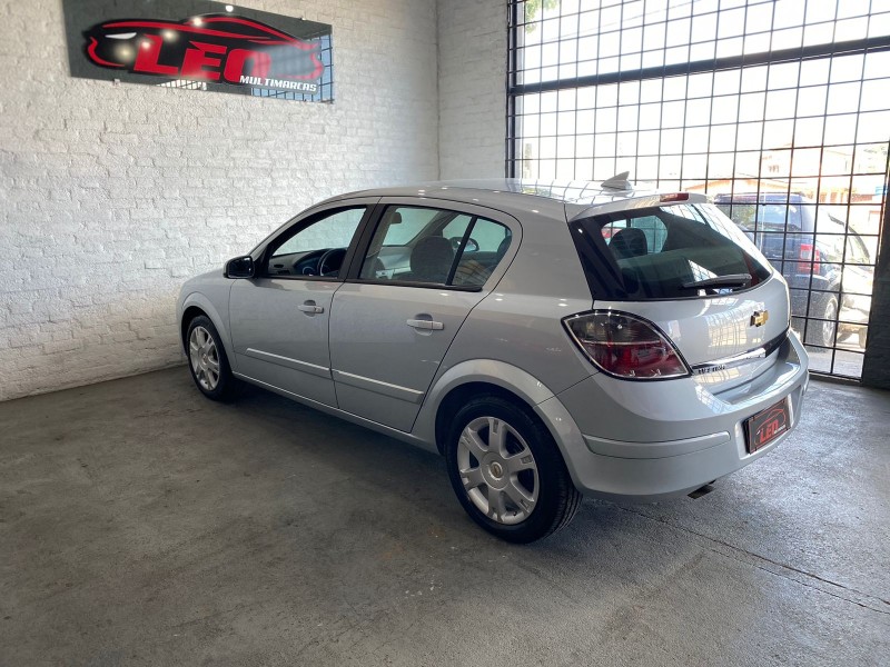 VECTRA 2.0 MPFI GT HATCH 8V FLEX 4P MANUAL - 2009 - CAXIAS DO SUL