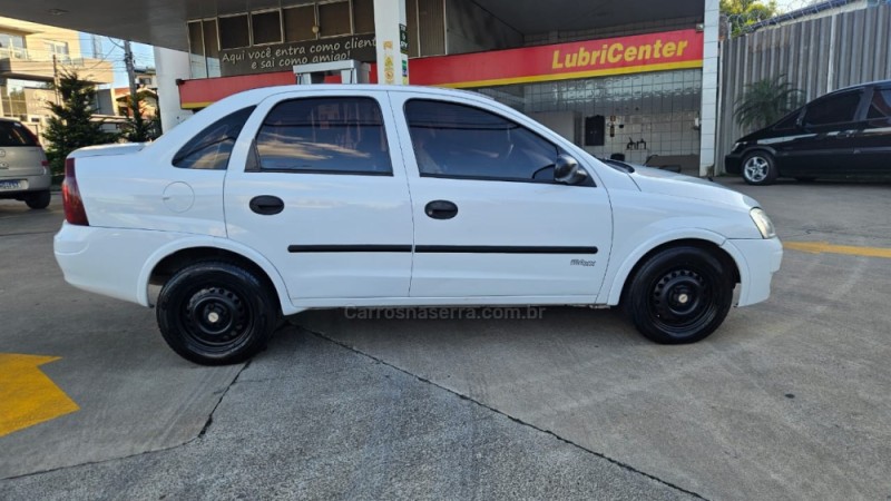 CORSA 1.4 MPFI MAXX SEDAN 8V FLEX 4P MANUAL - 2009 - CAXIAS DO SUL