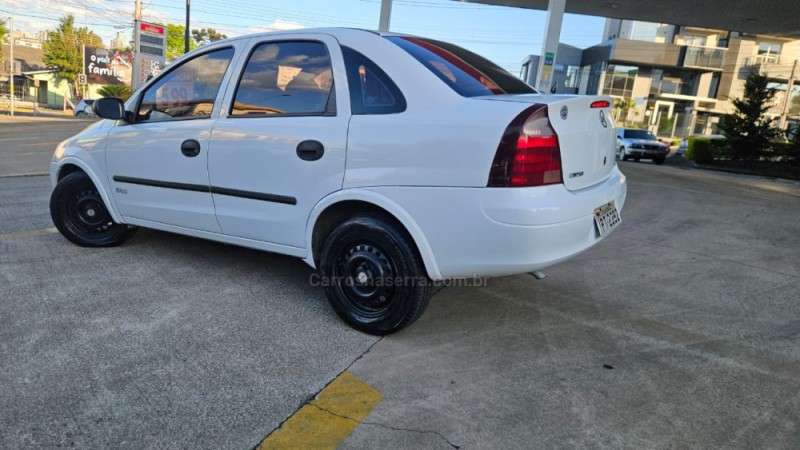 CORSA 1.4 MPFI MAXX SEDAN 8V FLEX 4P MANUAL - 2009 - CAXIAS DO SUL