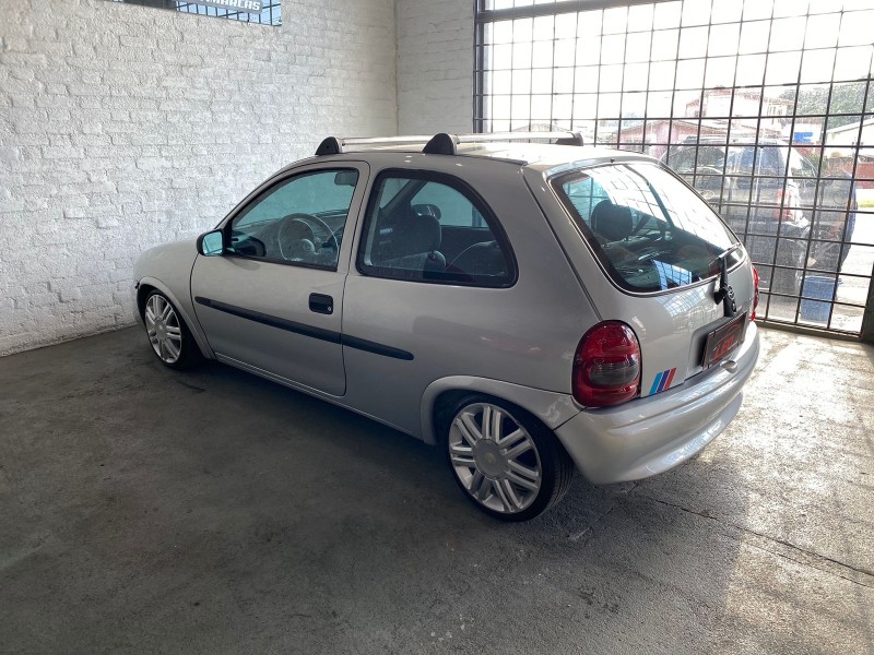 CORSA 1.0 MPFI WIND 8V GASOLINA 2P MANUAL - 2001 - CAXIAS DO SUL