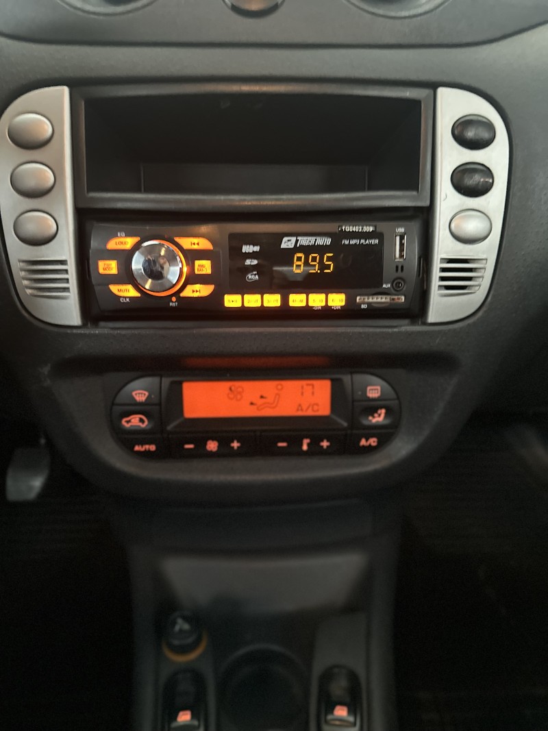 C3 1.4 I EXCLUSIVE 8V FLEX 4P MANUAL - 2012 - CAXIAS DO SUL