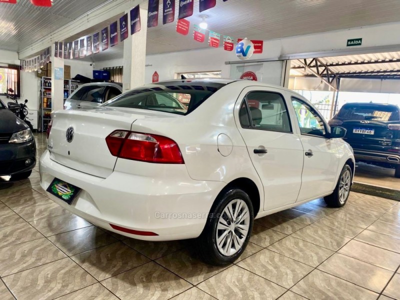 VOYAGE 1.0 MI 8V FLEX 4P MANUAL - 2023 - LAGOA VERMELHA