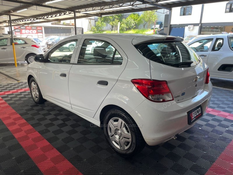 ONIX 1.0 MPFI JOY 8V FLEX 4P MANUAL - 2018 - PASSO FUNDO