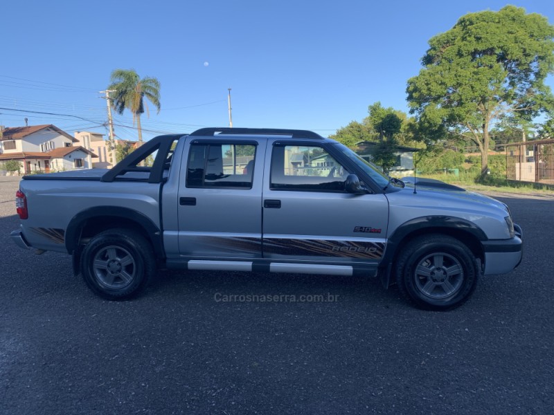 S10 2.8 RODEIO 4X4 CD 12V TURBO ELECTRONIC INTERCOOLER DIESEL 4P MANUAL - 2011 - CAXIAS DO SUL