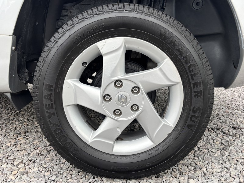 DUSTER 1.6 DYNAMIQUE 4X2 16V FLEX 4P MANUAL - 2013 - CAXIAS DO SUL