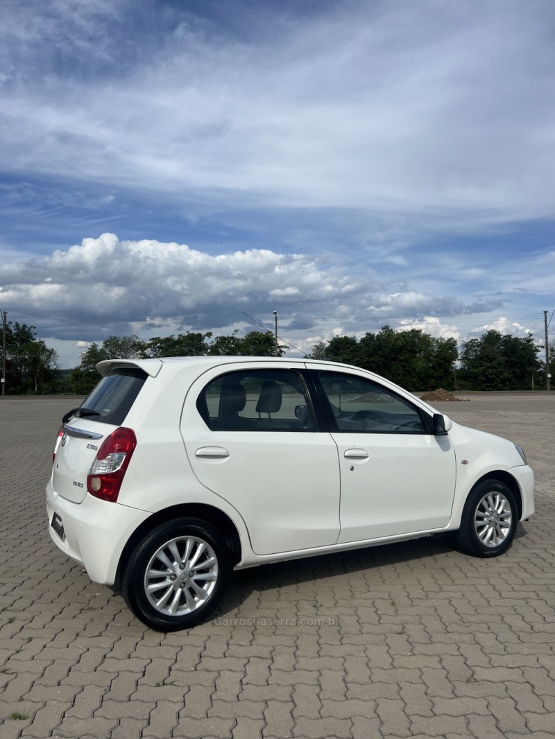 ETIOS 1.5 XLS 16V FLEX 4P MANUAL - 2013 - ANTôNIO PRADO