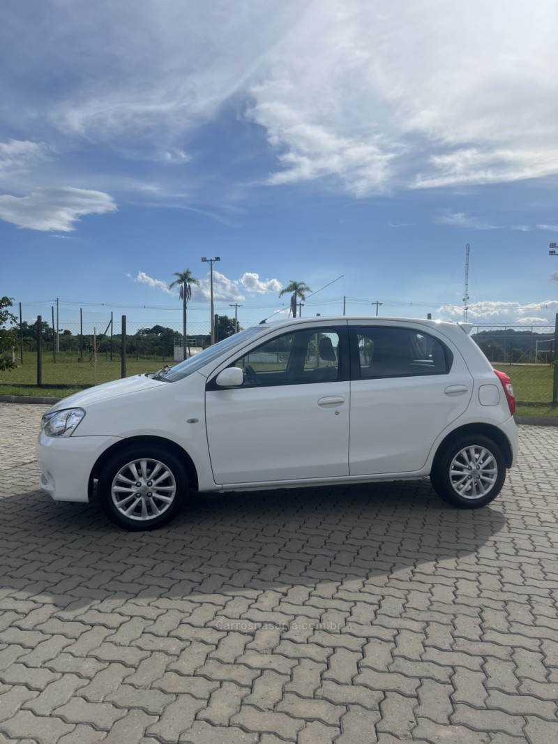 etios 1.5 xls 16v flex 4p manual 2013 antonio prado