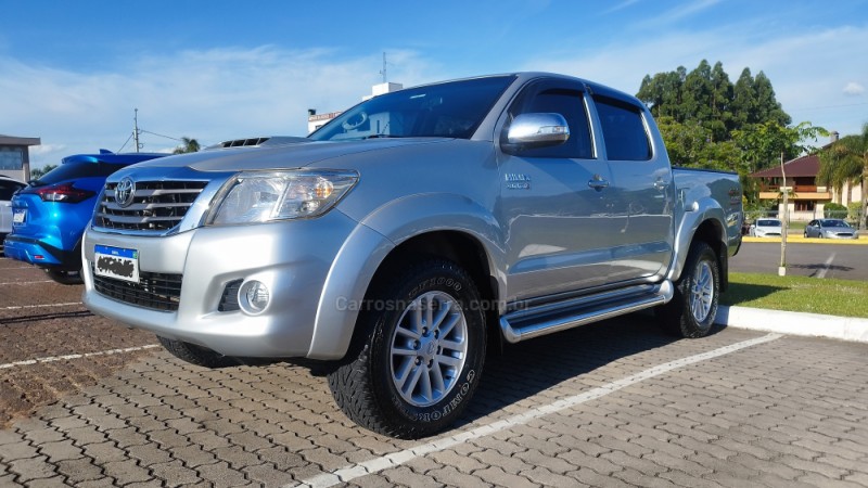 hilux 3.0 srv limited edition 4x4 cd 16v turbo intercooler diesel 4p automatico 2014 farroupilha