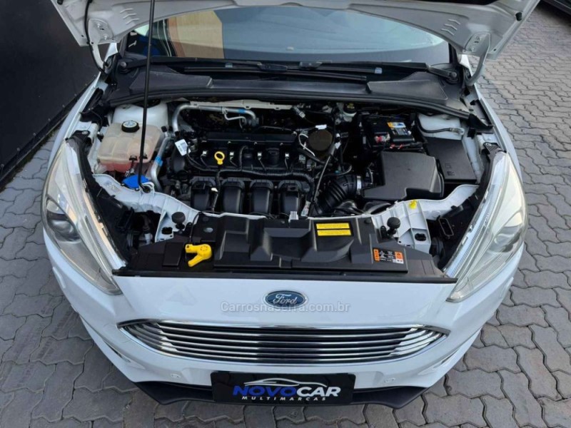 FOCUS 2.0 TITANIUM PLUS SEDAN 16V FLEX 4P AUTOMÁTICO - 2016 - ESTâNCIA VELHA