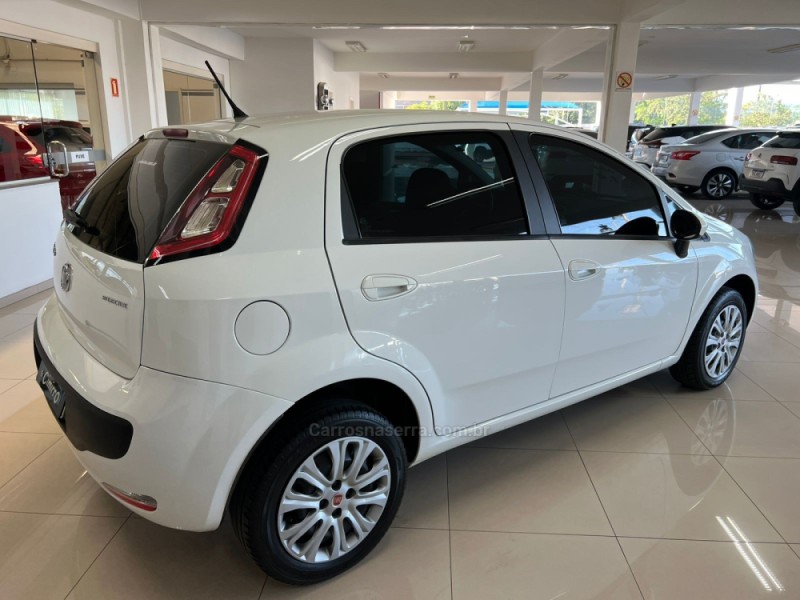 PUNTO 1.4 ATTRACTIVE 8V FLEX 4P MANUAL - 2015 - TAQUARA