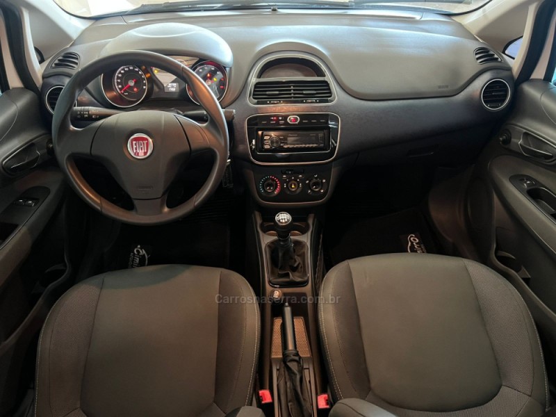 PUNTO 1.4 ATTRACTIVE 8V FLEX 4P MANUAL - 2015 - TAQUARA