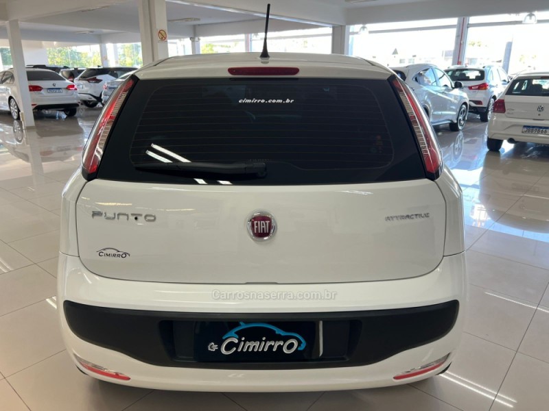 PUNTO 1.4 ATTRACTIVE 8V FLEX 4P MANUAL - 2015 - TAQUARA