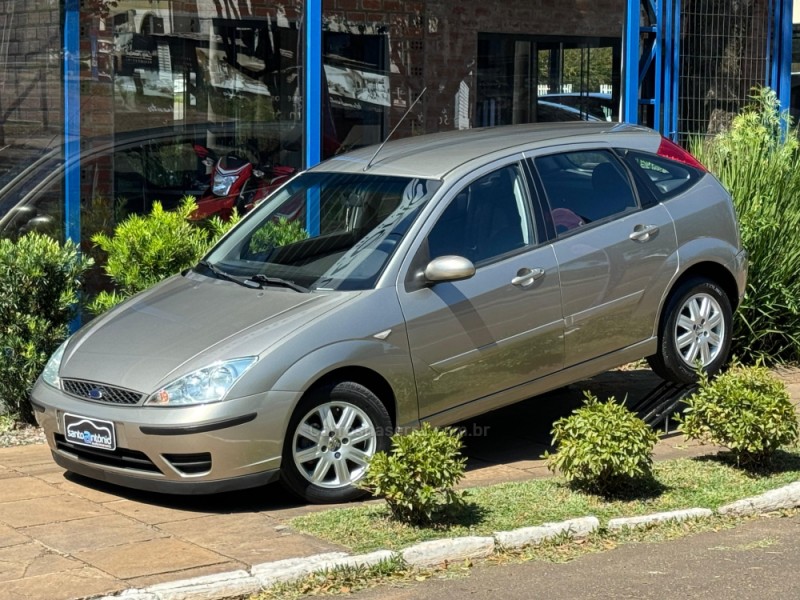 FOCUS 1.6 GLX 8V GASOLINA 4P MANUAL - 2009 - LAGOA VERMELHA