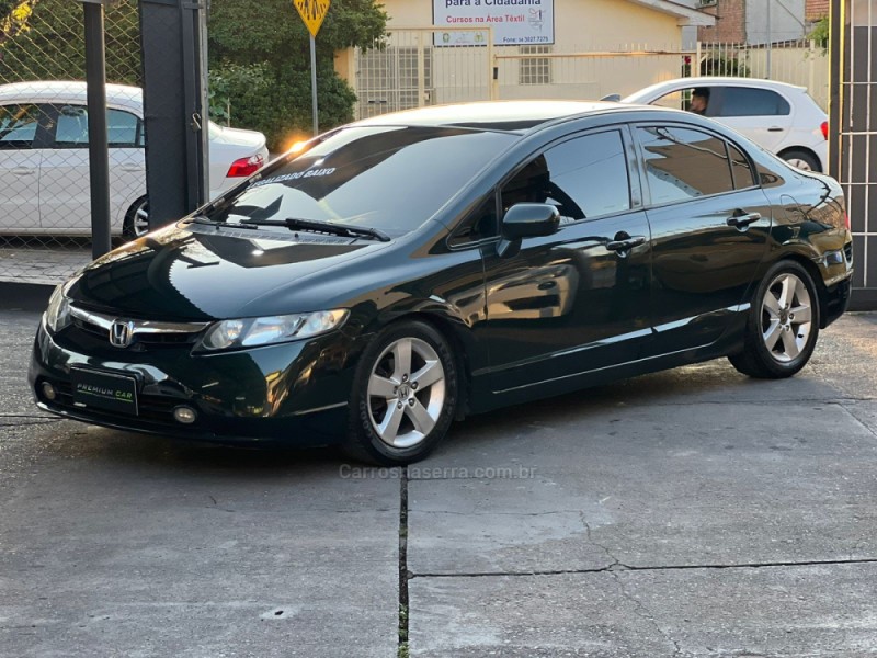 CIVIC 1.8 LXS 16V GASOLINA 4P MANUAL - 2007 - CAXIAS DO SUL