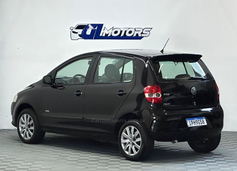 FOX 1.0 MI TREND 8V FLEX 4P MANUAL - 2009 - NOVO HAMBURGO