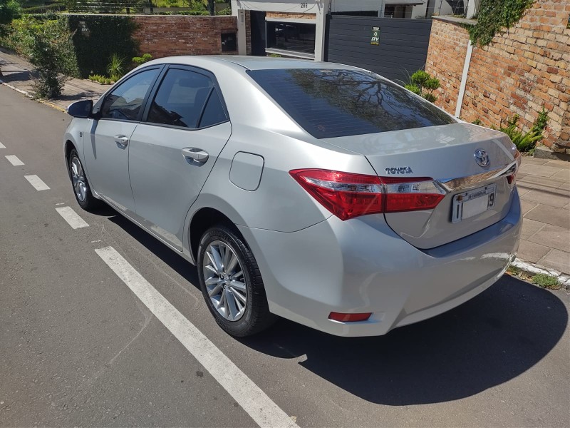 COROLLA 2.0 XEI 16V FLEX 4P AUTOMÁTICO - 2016 - FARROUPILHA