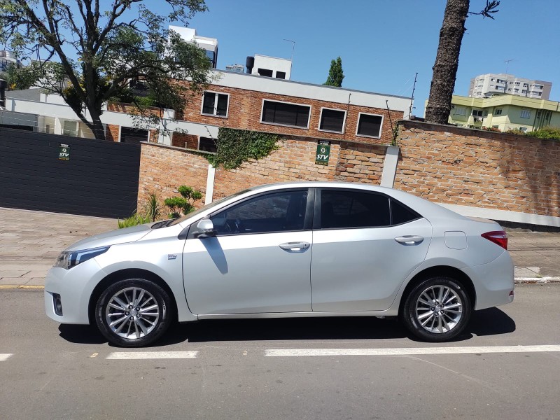 COROLLA 2.0 XEI 16V FLEX 4P AUTOMÁTICO - 2016 - FARROUPILHA